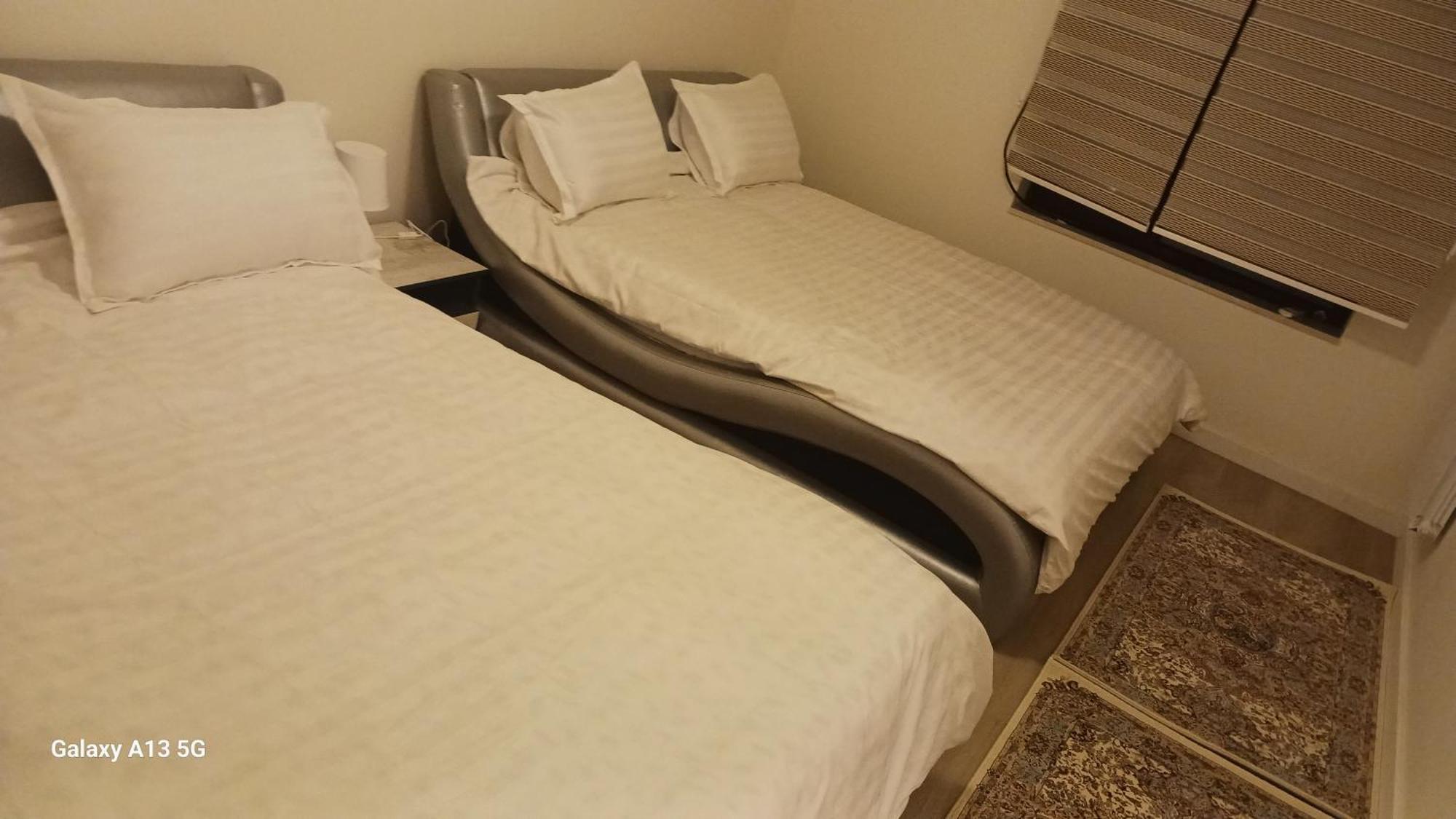 Trio Maria Apartment Otopeni Ngoại thất bức ảnh