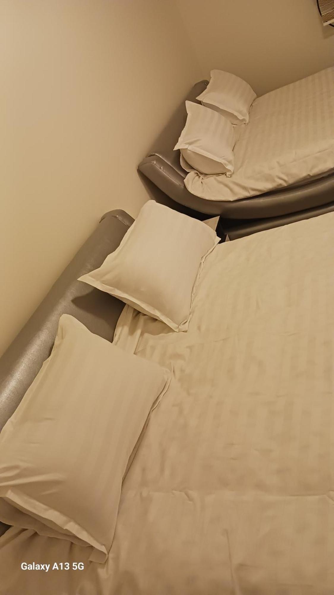 Trio Maria Apartment Otopeni Ngoại thất bức ảnh