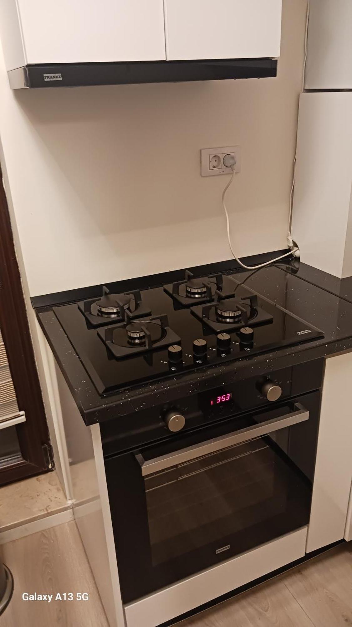 Trio Maria Apartment Otopeni Ngoại thất bức ảnh