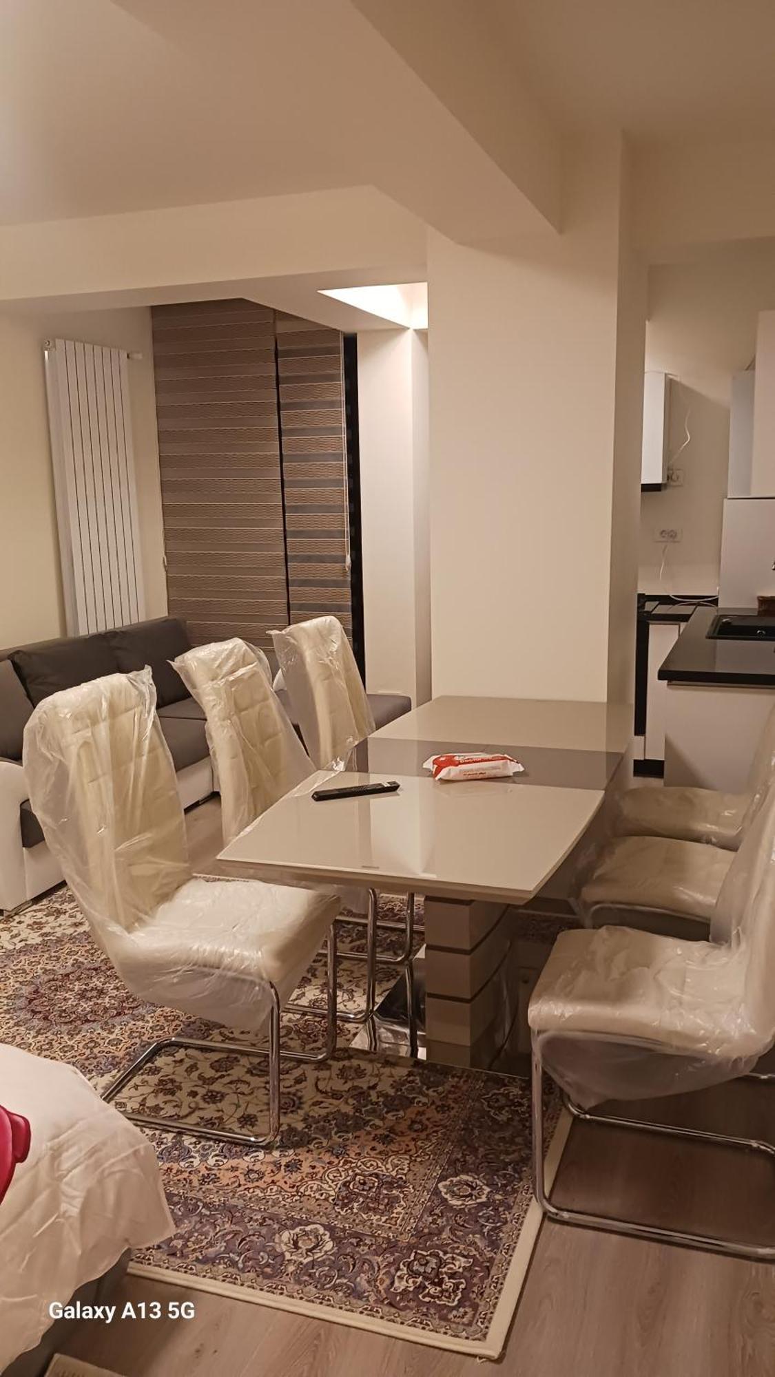 Trio Maria Apartment Otopeni Ngoại thất bức ảnh